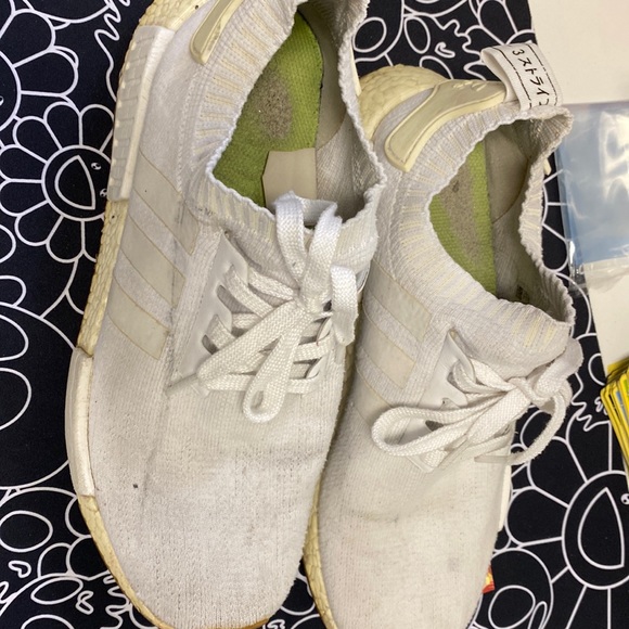 Adidas NMD Gum size 9 1/2 - Picture 1 of 3